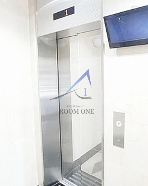 グリフィン新横浜・七番館