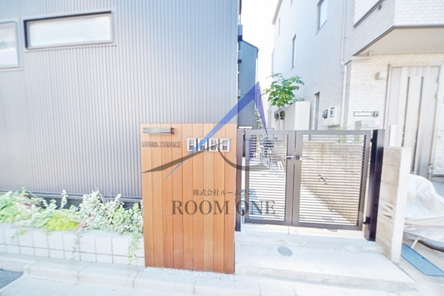 ＵＲＢＡＮ　ＴＥＲＲＡＣＥのエントランス|エントランスです。