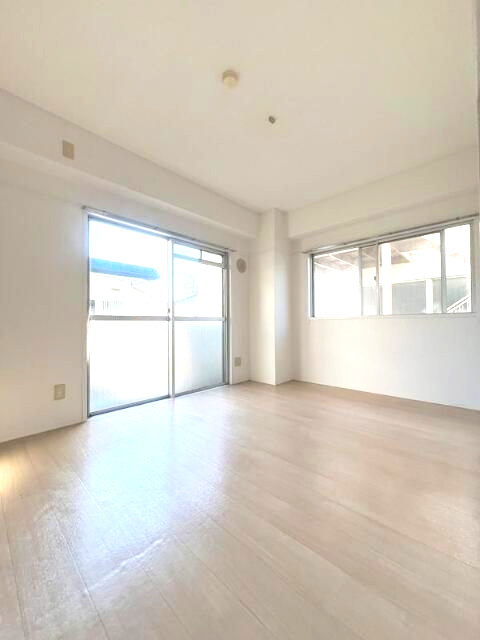 サンコート上大岡の居間・リビング