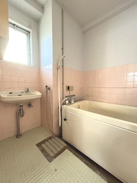 サンコート上大岡の浴室