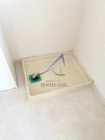 下落合ハウスの設備|洗濯機置き場です。