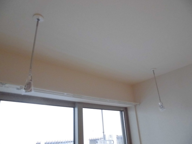 プランヴィラージュ並木の内装|室内物干しフック