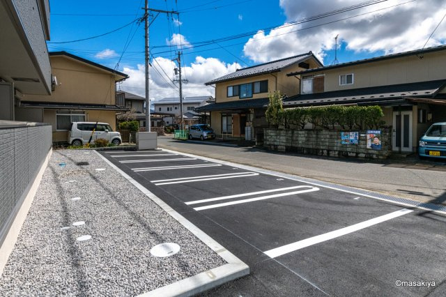 ライフコア南俣の駐車場