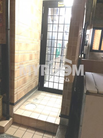 ライフピアスターのエントランス