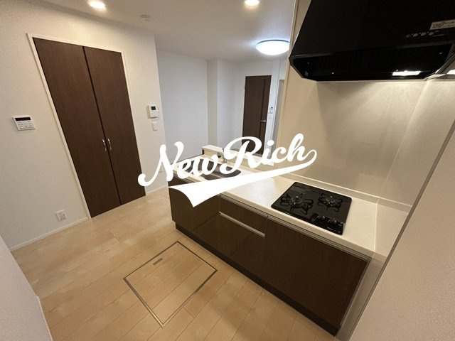 高崎市棟高町のアパートの居間・リビング