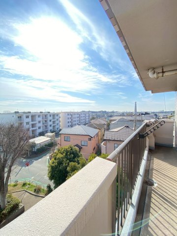 【バルコニー】
