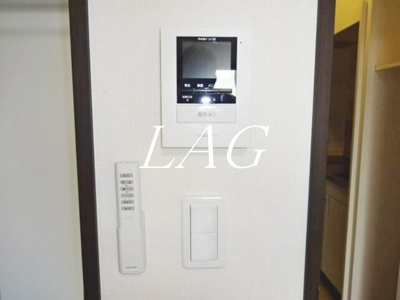 【セキュリティ】 | コンフォート桜木 | モニター付きインターフォンです。