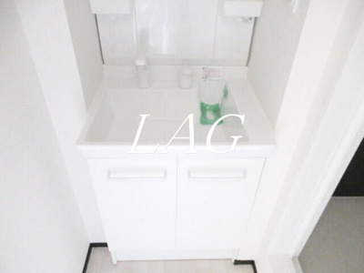 【洗面所】 | コンフォート桜木 | 洗面台です。