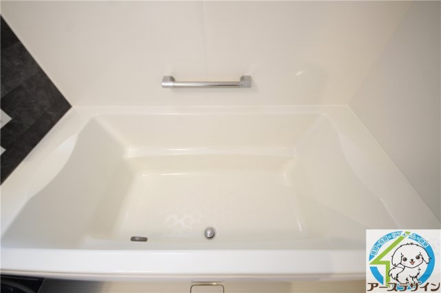 シャルムソレイユⅢ番館の浴室|※類似写真