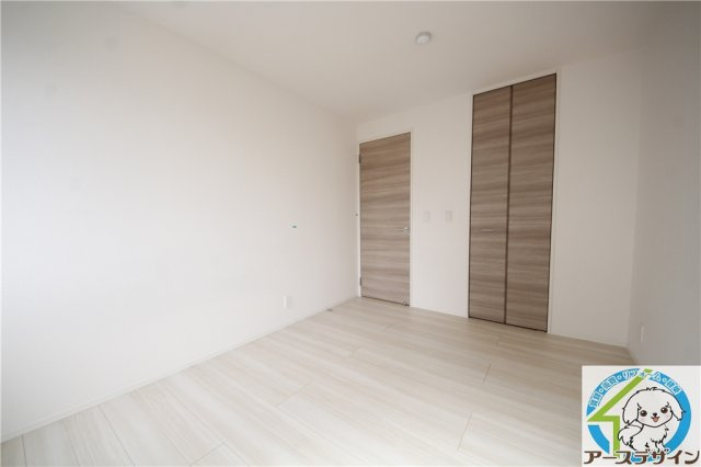 シャルムソレイユⅢ番館の寝室|※類似写真