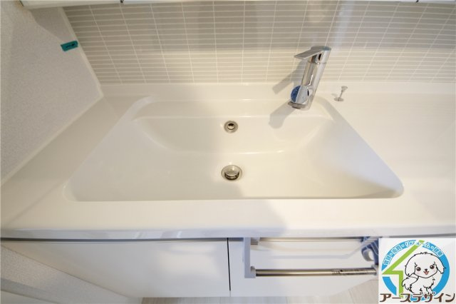 シャルムソレイユⅢ番館の独立洗面台|※類似写真