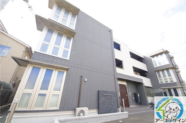 シャルムソレイユⅢ番館