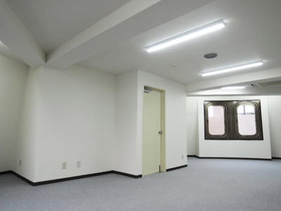 【内装】 | ロケットビル