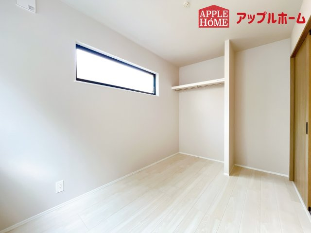 [新築住宅] さいたま市大宮区三橋1丁目の洋室|２階居室は全室収納あり！たっぷりある収納活用でお部屋もキレイを保てます♪