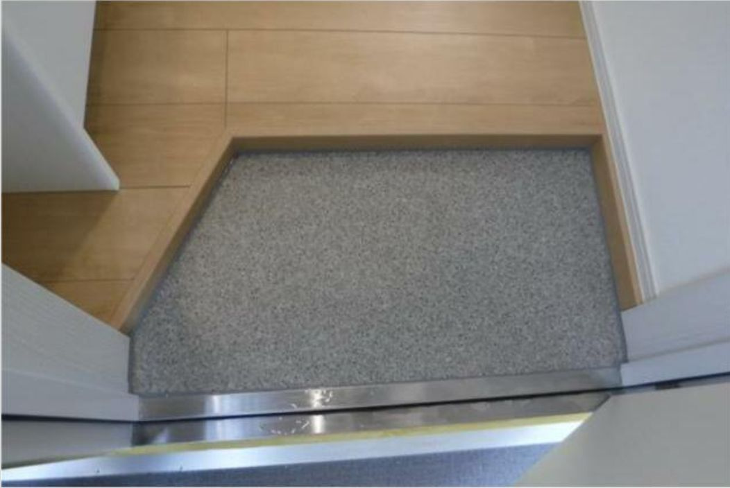 プレシャスノヴァの玄関|玄関