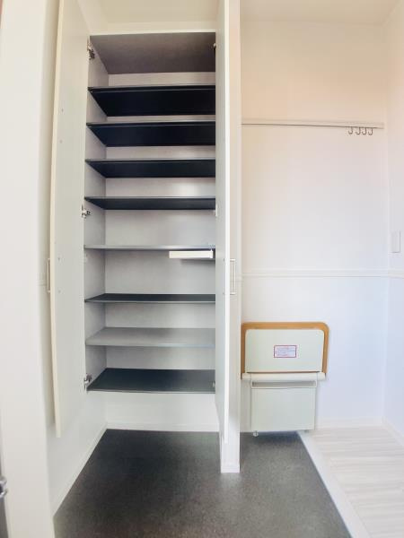 フォルスＸＶＩの居間・リビング|おしゃれな居間です