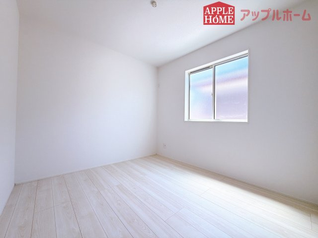 [新築住宅] 熊谷市本石 全1棟の洋室|２階居室は全室収納あり！たっぷりある収納活用でお部屋もキレイを保てます♪