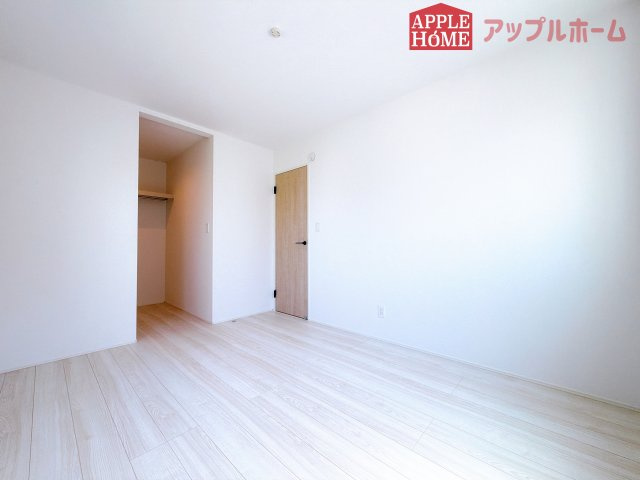 [新築住宅] 熊谷市本石 全1棟の洋室|２階居室は全室収納あり！たっぷりある収納活用でお部屋もキレイを保てます♪