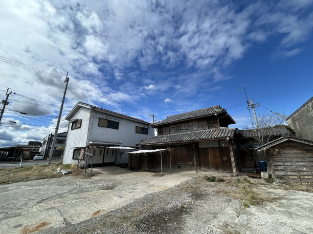 鳴門市大津町矢倉字六ノ越　倉庫の外観