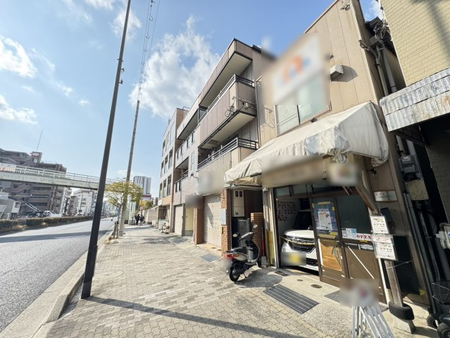 琵琶町1丁目中古戸建の前面道路含む現地写真