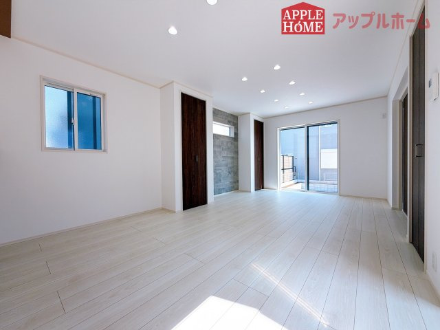 [新築住宅] 比企郡滑川町月輪 全4棟の前面道路含む現地写真