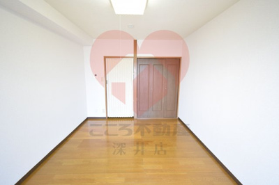 【寝室】 | クレストコート