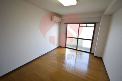 【居間・リビング】 | クレストコート