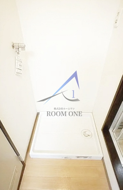 コーポKITの設備|洗濯機置場です。