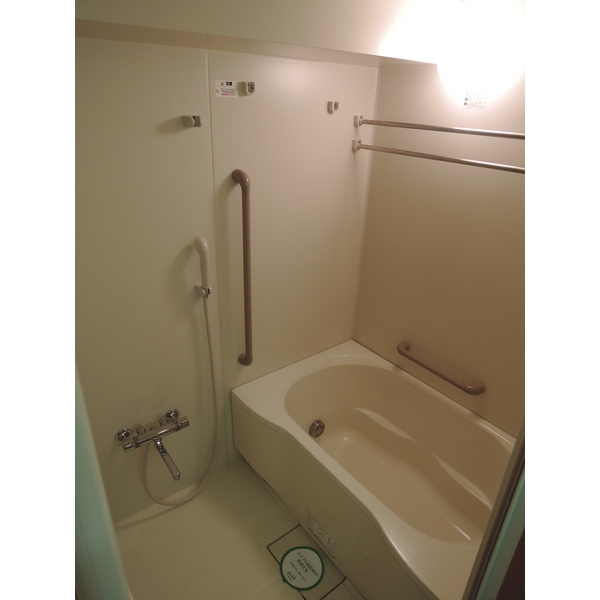 ＡＲＴＥＲＥ東日本橋の浴室