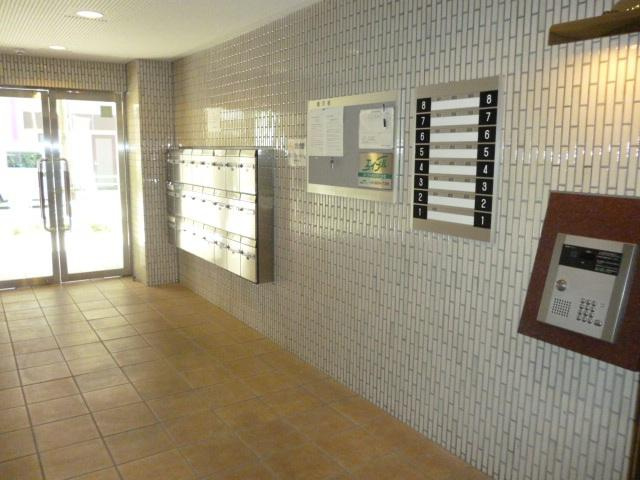 ＡＲＴＥＲＥ東日本橋のロビー