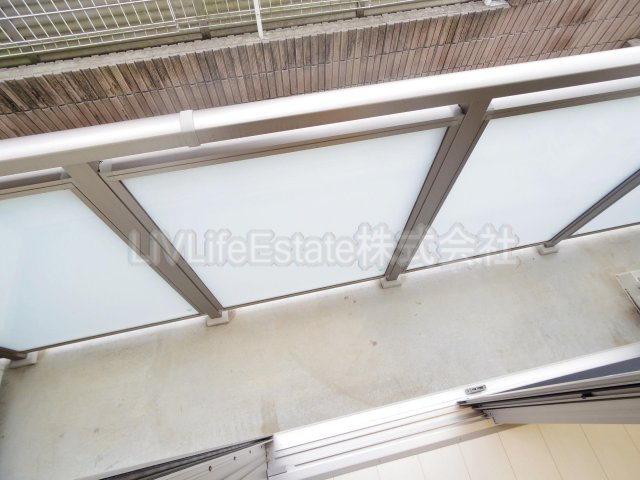 リブリ・武蔵小金井のバルコニー