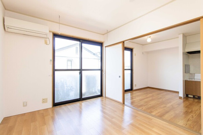 【洋室】 | インフォレスト　B棟