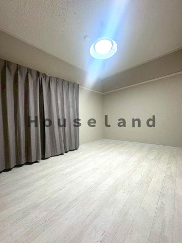 岩出三栄プラザの洋室