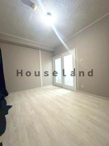 岩出三栄プラザの洋室