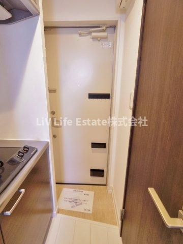 フィオーレ花小金井(フィオーレハナコガネイ)の玄関