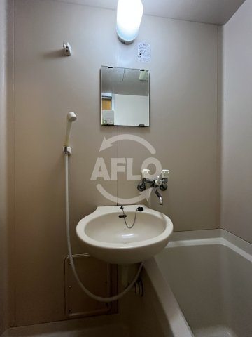 新大阪セレニテの洗面所|新大阪セレニテ　洗面台