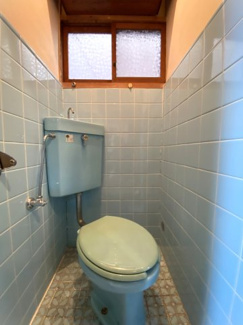 【トイレ】 | 修学院千万田町　中古テラスハウス【駐車可★南向き★リノベーション向き】