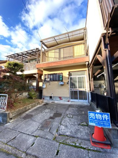 【外観】 | 修学院千万田町　中古テラスハウス【駐車可★南向き★リノベーション向き】