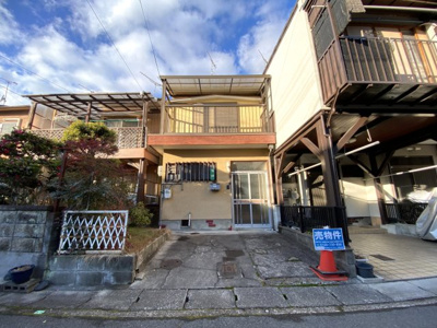 【外観】 | 修学院千万田町　中古テラスハウス【駐車可★南向き★リノベーション向き】