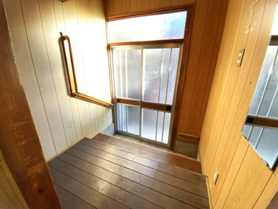【玄関】 | 修学院千万田町　中古テラスハウス【駐車可★南向き★リノベーション向き】