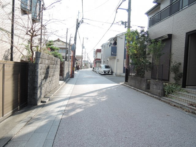 ネクストステージヤハタの周辺