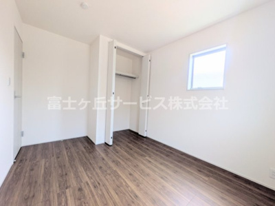 【子供部屋】 | 富士市厚原 2期 新築一戸建て 1号棟 | 5.4帖です