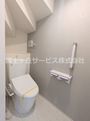 【トイレ】 | 富士市厚原 2期 新築一戸建て 1号棟 | 1階のトイレです