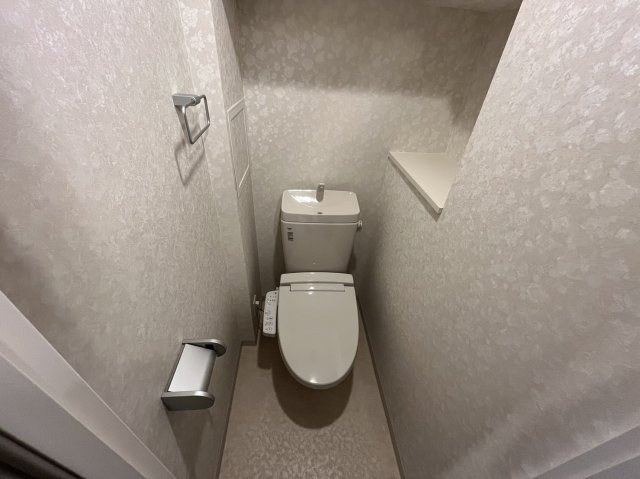 Luxe布施東2のトイレ