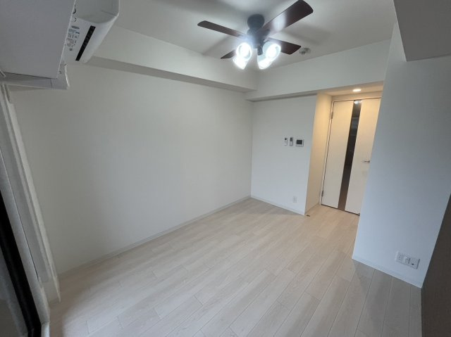 Luxe布施東2の居間・リビング