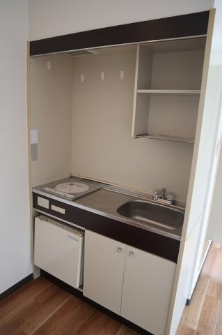 グランセオ屋形のキッチン|お料理しやすいキッチンです