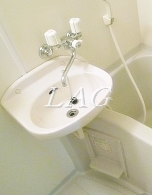 【洗面所】 | プレジオ上馬 | 洗面台です。