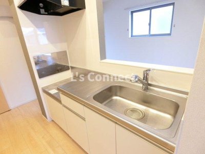 【キッチン】 | ブライト６０５レジデンスⅡＡ | ２口ガスコンロ設置可能なアイランドキッチン。