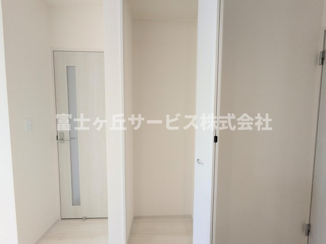 【収納】 | 袋井市深見 5期 新築一戸建て 2号棟  | キッチン横の収納です