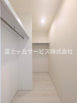 【収納】 | 袋井市深見 5期 新築一戸建て 2号棟  | ウォークインクローゼットです